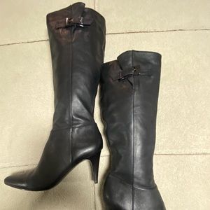 CALVIN KLEIN -Black Leather Boots  NEW